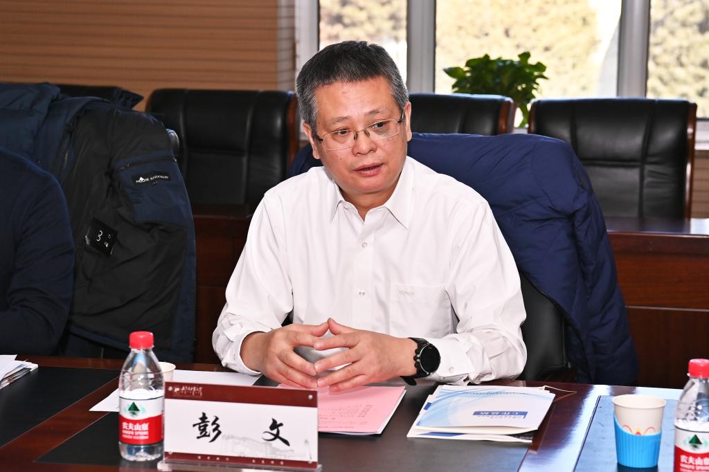 副局长杨志宏等相关人员陪同